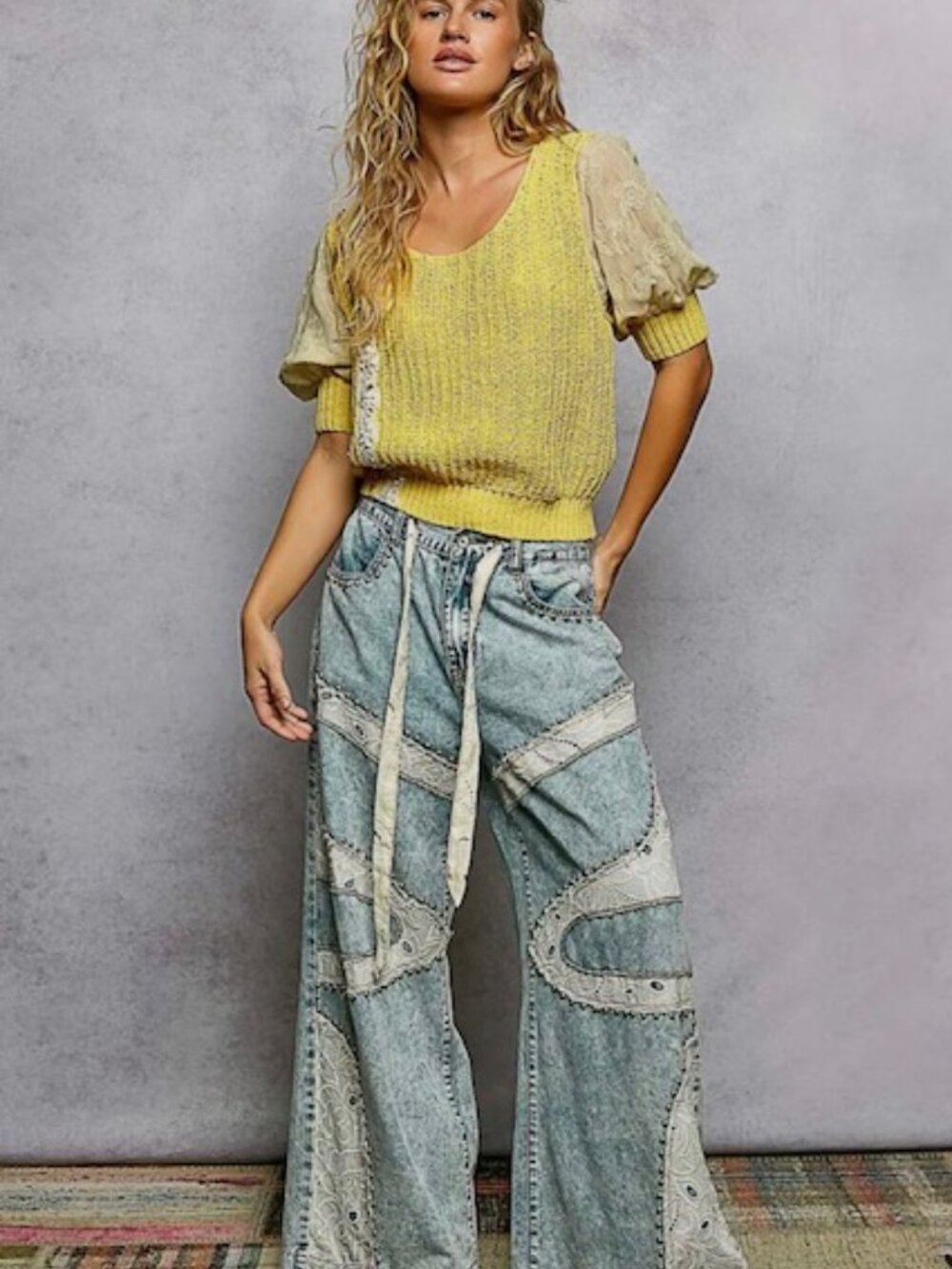 Lace patchwork detail denim jeans - Picture 5 of 7